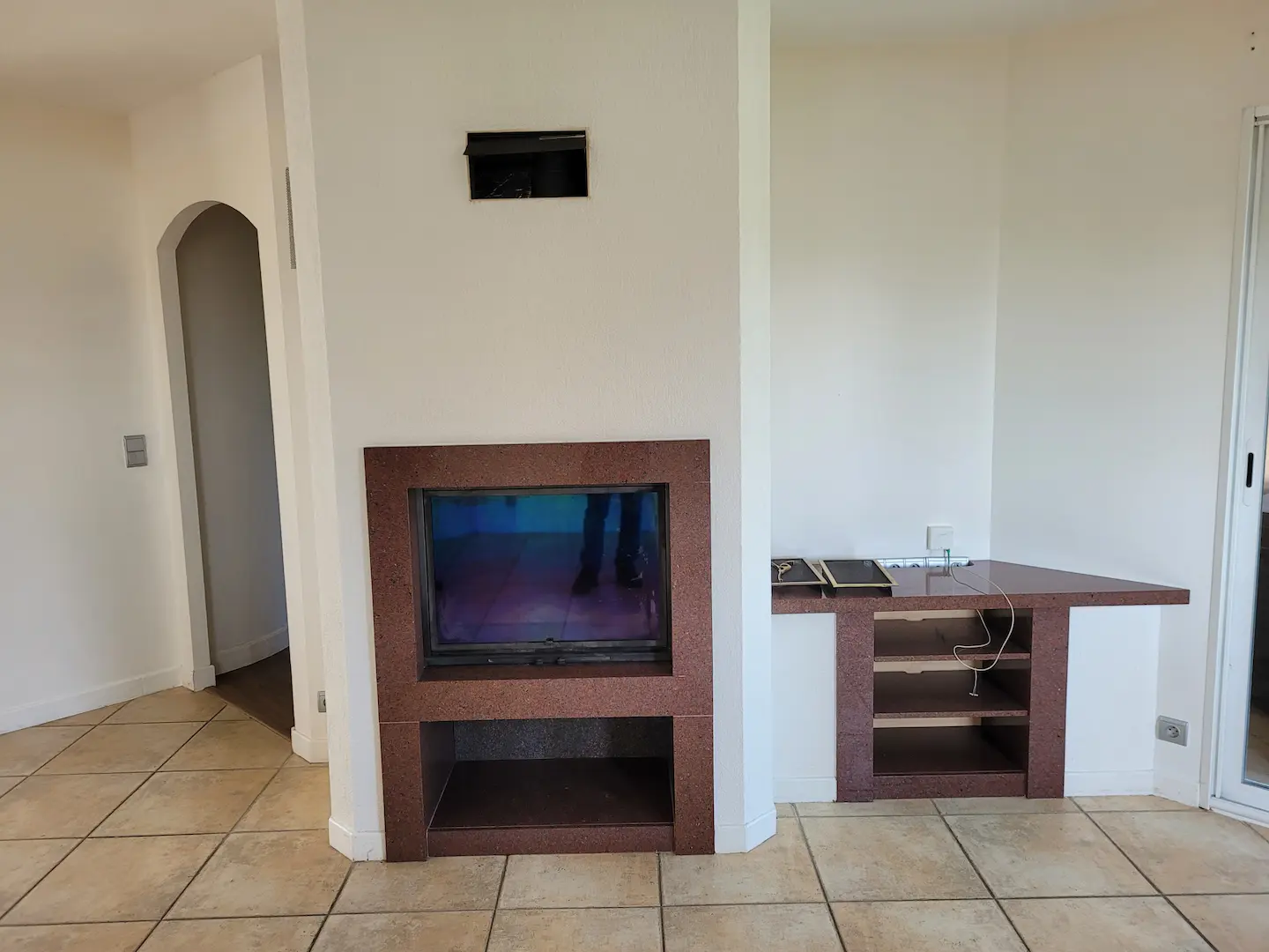 images/chauffage/avant-installation-poele-a-bois.webp#joomlaImage://local-images/chauffage/avant-installation-poele-a-bois.webp?width=1440&height=1080